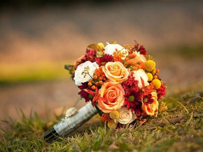 simple-fall-wedding-bouquet.jpg.optimal
